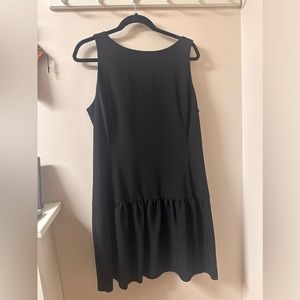 Banana Republic - Ruffle bottom dress